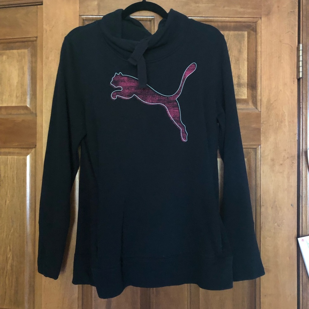 Women’s Large fleece Puma sweater, black, good condition